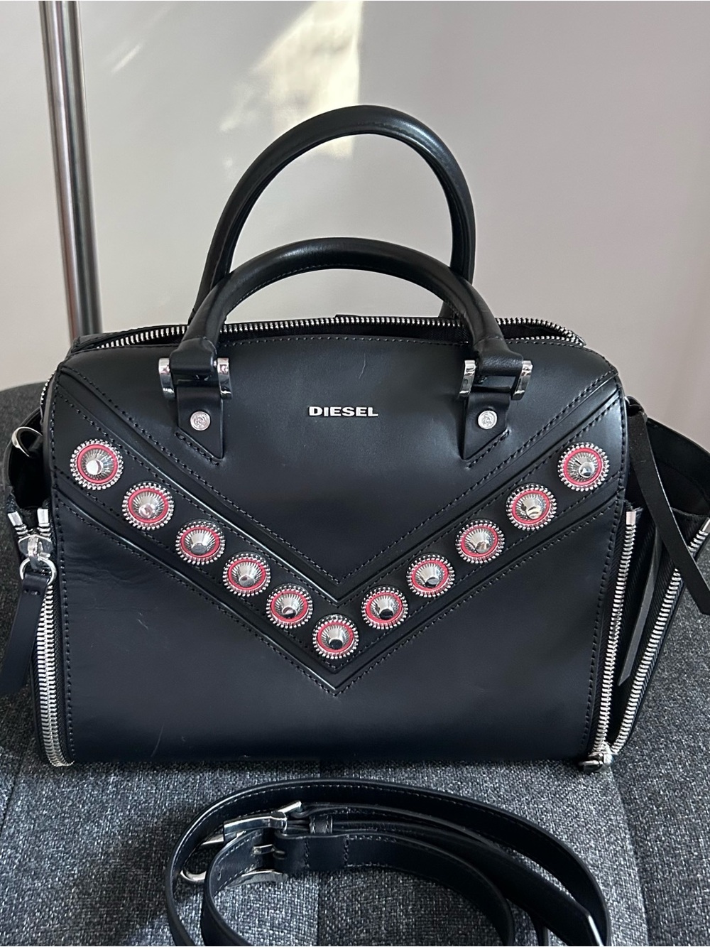 Diesel Black Leather Satchel with Red Grommet Accents in genuine leather - Picture 14 of 14